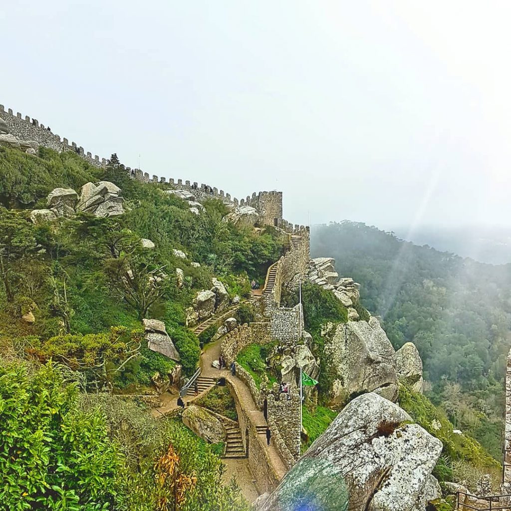 #castelodosmouros #sintra #castle #urlaub #holiday #sun #travel #enjoyyourlife #travelphotography #lissabon #lisboa #portugal #portuguese #atlantic&hellip;
