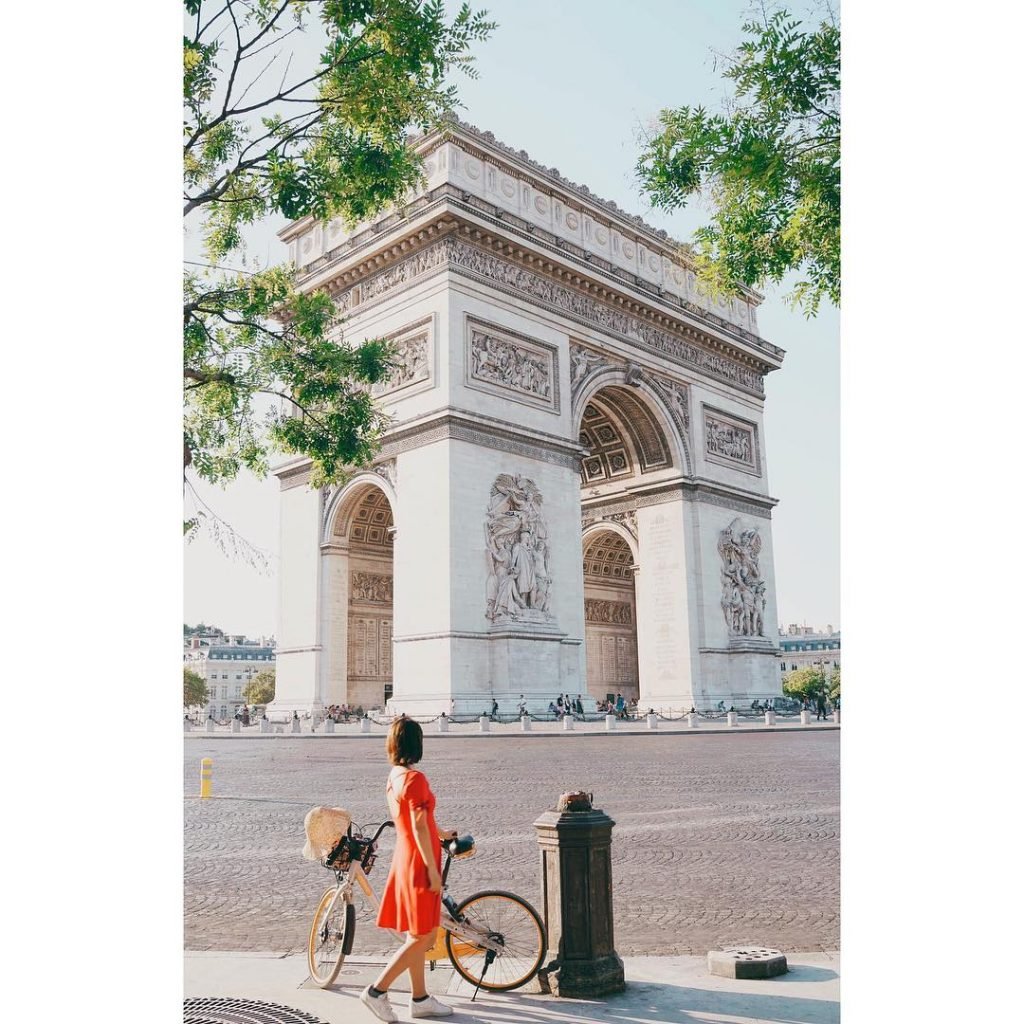 A walk about #Paris will provide lessons in history, beauty, and in the point…