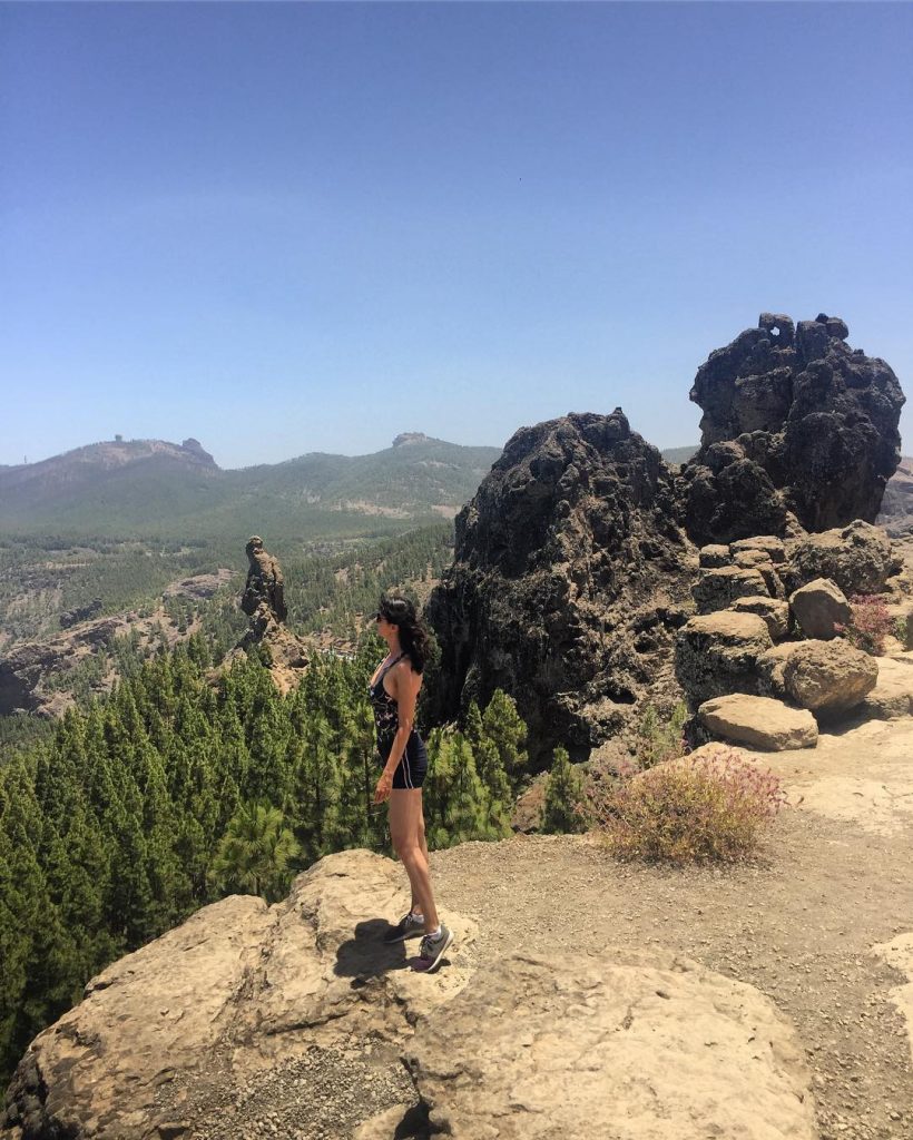 Roque Nublo, Canary Islands ???????????????????????? #girlsdreamtravel #traveldreamseekers #iamtb #speechlessplaces #damestravel #canaryisland #travellikeagirl #wearetravelgirls #ig_lpavisit…