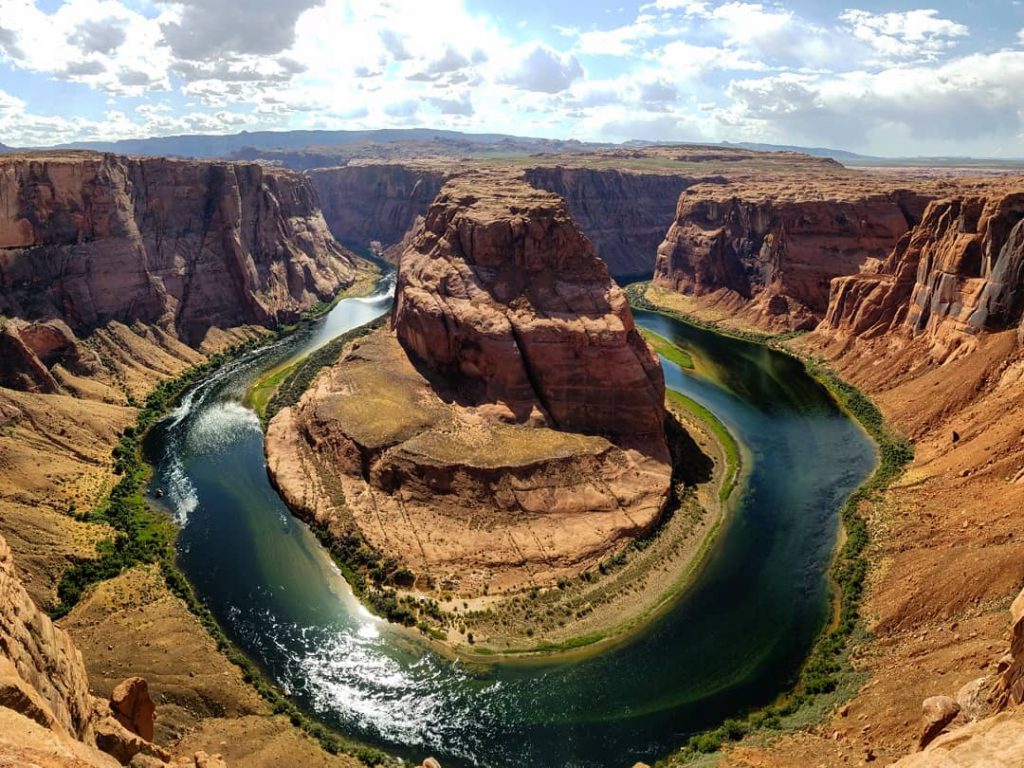 Picture perfect! #horseshoebend . . . #arizona #findyourpark #nps #usaprimeshot #theamericancollective #grandcanyon #beautifuldestinations #natgeotravelpic&hellip;