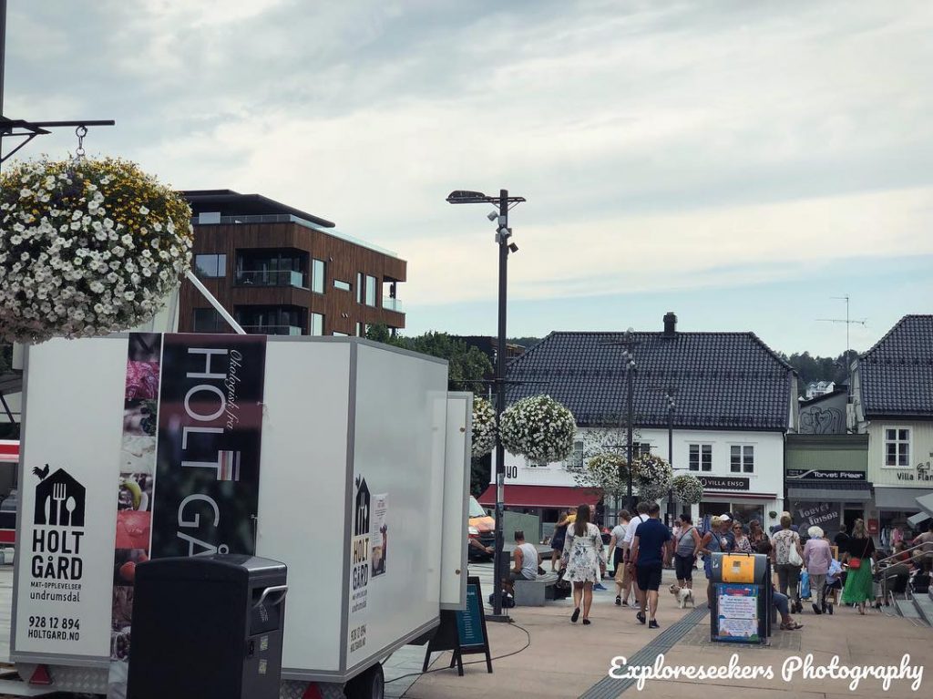 #travelblogger #travelphotography #traveldiaries #villamalla #blurry #sightseeing #lovetravel #naturelovers #norwegiangirl #desi #paki #followmeforfollownottounfollow #instapic #quoteoftheday&hellip;