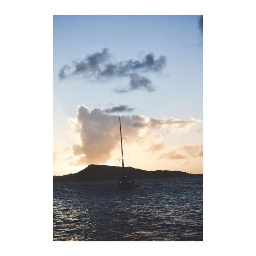 My favorite moment during the day : enjoying the sunset with good company. .&hellip;