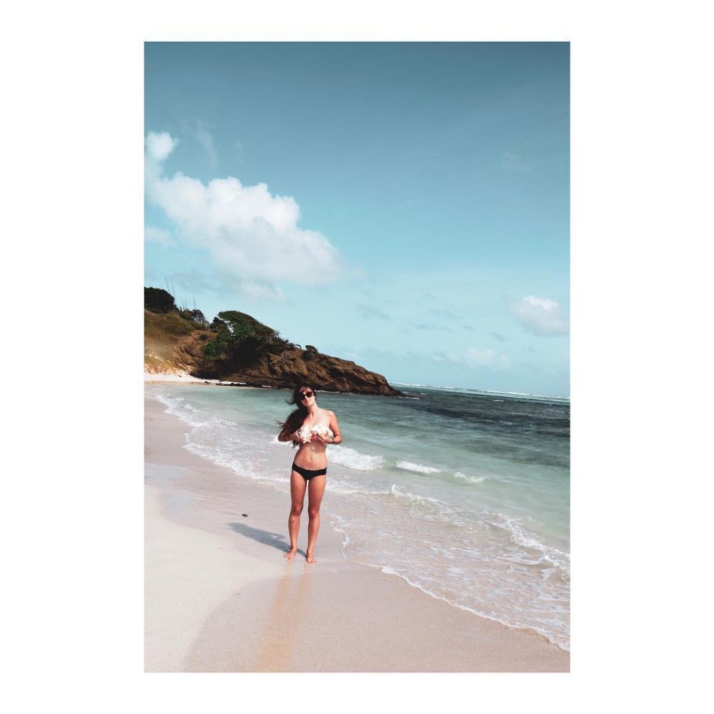 In the mean making fun with what I find on the beach ???? .&hellip;