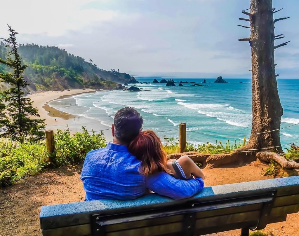 My happy ️ #mylove #beach #oregon #hiking #ocean #shore #viewpoint #photography #road #iamtb #discoverer…
