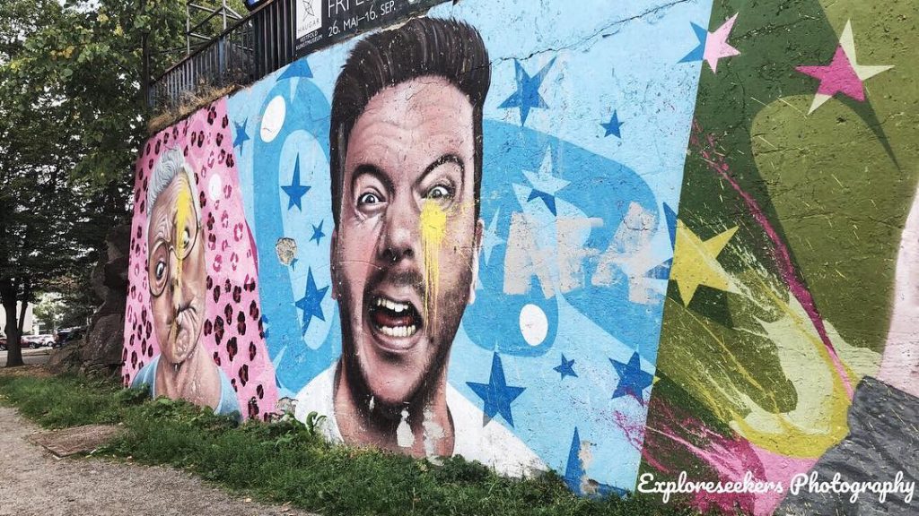 Art #travelblogger #travelphotography #traveldiaries #tønsbergwalkingstreet #blurry #sightseeing #lovetravel #naturelovers #norwegiangirl #desi #paki #followmeforfollownottounfollow #instapic&hellip;