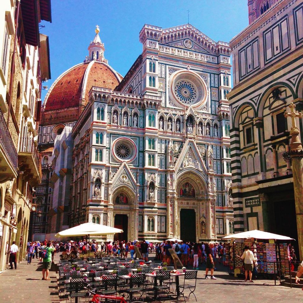 Buon ferragosto ! #florence #firenze #igersfirenze #bnesimppl #florenceandtuscany #tourguideflorence #artguidesinitaly #guidesofitaly #bestview #archiecture #florencegram&hellip;