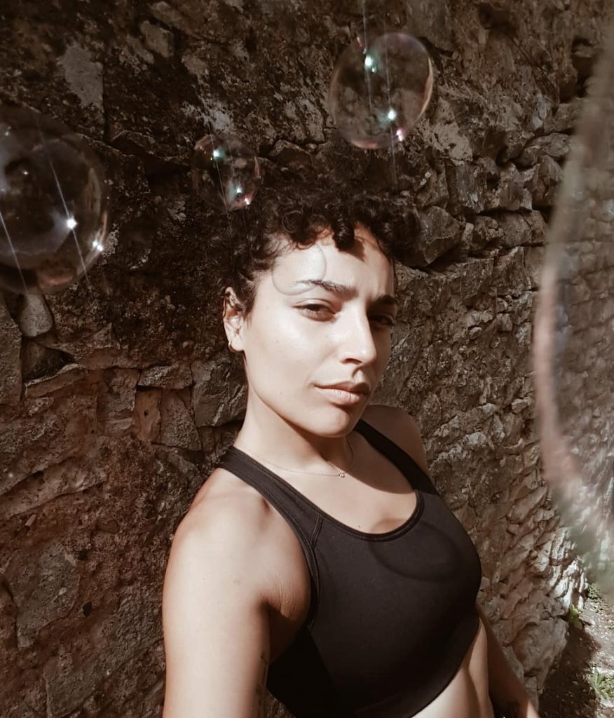 Je m’a(muse). . . . . #streetlife #girlaroundworld #paris #travelinladies #thegypsymovement #iamtb #parisienne #girlsthatwander&hellip;