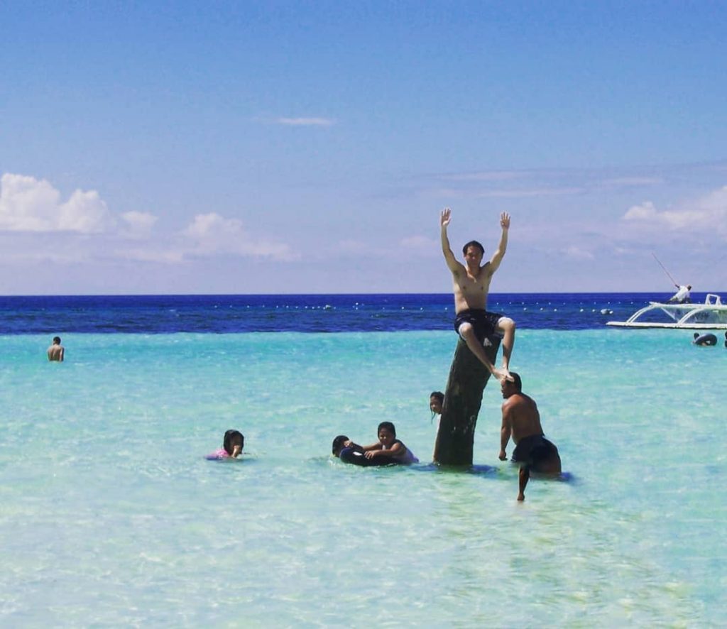 The Beach is not always a Sometimes, it’s a feeling. ________________________________________________ #bnesimppl #visitseasia #pinaswonders&hellip;