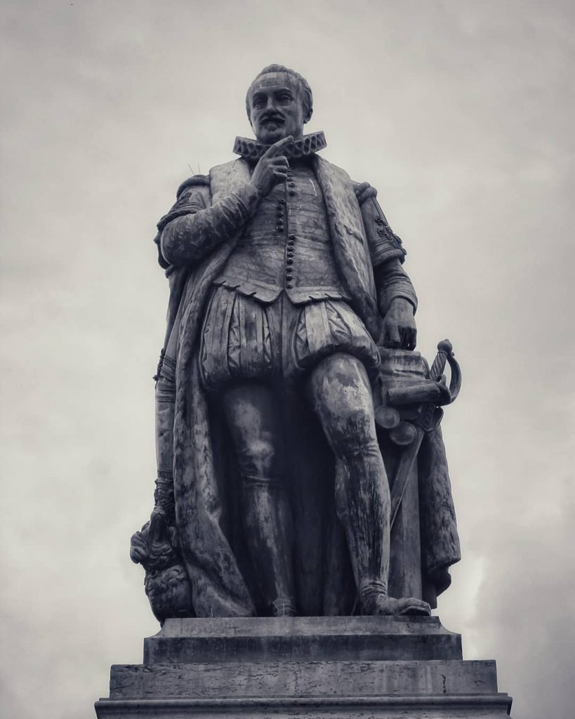William of Orange, Father of the Fatherland ???????? #denhaag #thehague #hofstad #willy #orange #monarchy&hellip;