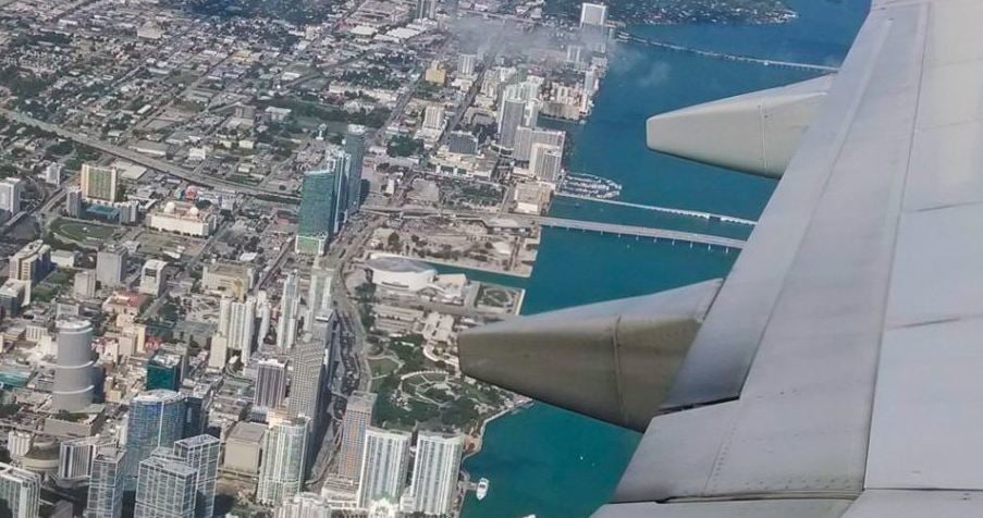 Its amazing views from flight #landscapstyles #travelphotography #travelblogger #voyage #folkmagazine #chicago #exklusiveshot #visualsofearth #beautifuldestinations…