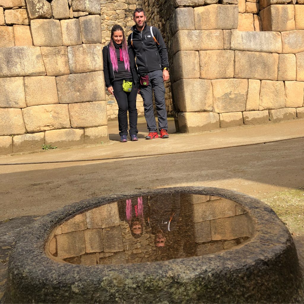 Facce da Machu Picchu • • • • • #inviaggio #wanderlust #traveladdict #mondoaeroporto #traveling&hellip;