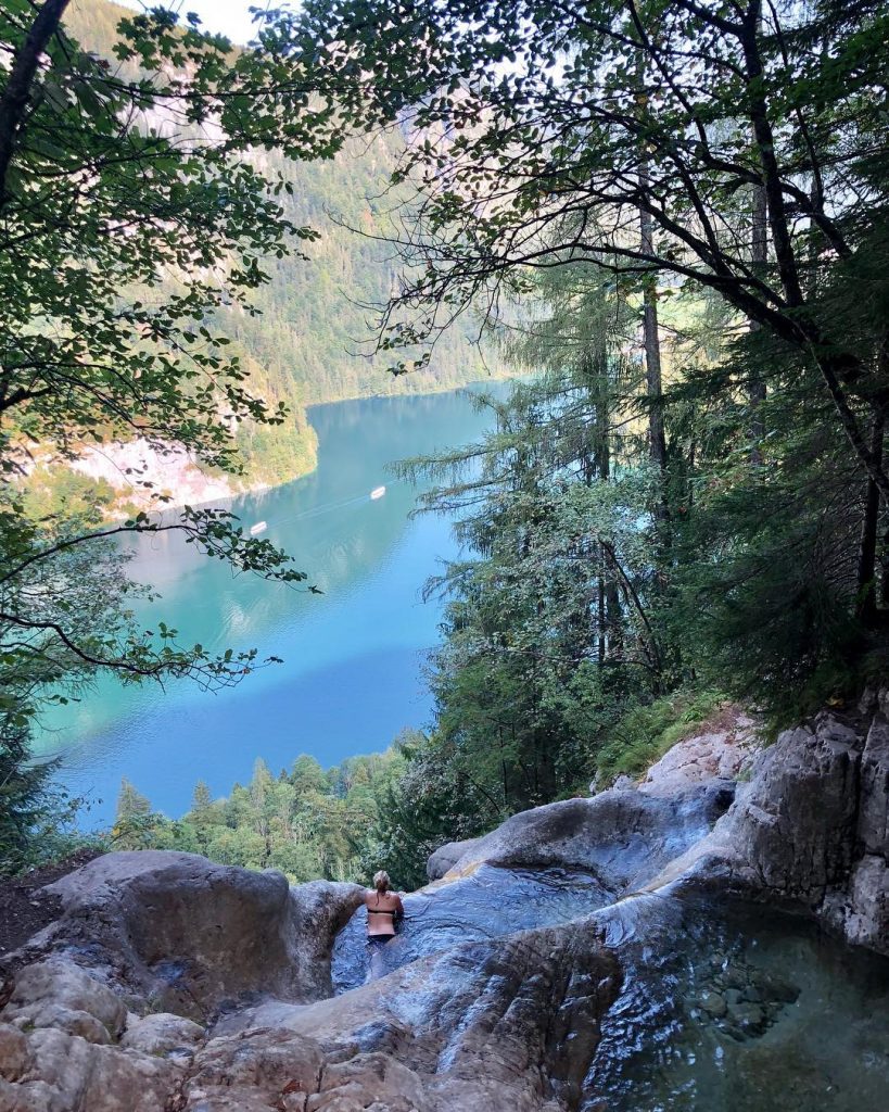Traumhaft #königssee #wasserfall #naturpool #berchtesgaden #berchtesgadenerland #wandern #wanderlust #hiking #waterfall #deutschland #bayern #nature #naturephotography&hellip;