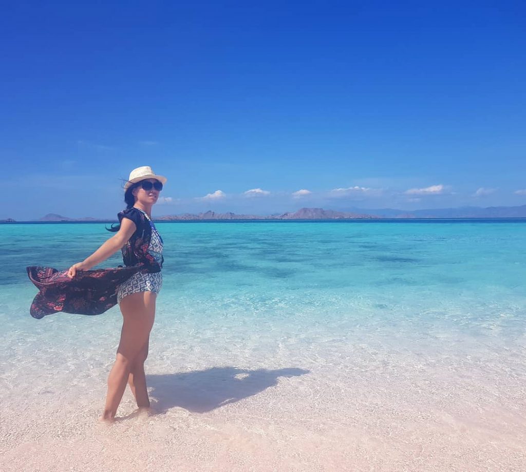 TAKA MAKASSAR . Самый красивый и одновременно самый бесполезный поинт в туре по Комодо.&hellip;