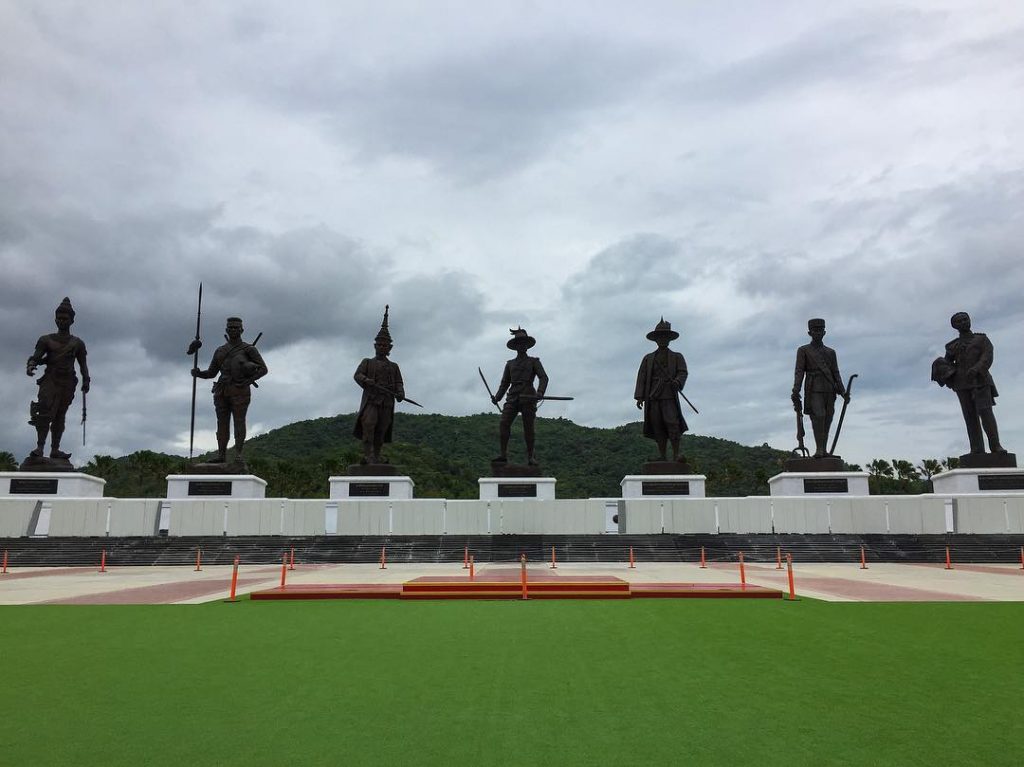 อุทยานราชภักดิ์ หัวหิน ประจวบคีรีขันธ์ #อุทยานราชภักดิ์ #หัวหิน #ประจวบคีรีขันธ์ #2ล้อสายทัวร์542 #rachapakdipark #igersthailand #ig_photooftheday #thaistagram #adayinthailand #photographer #thailand_allshots&hellip;