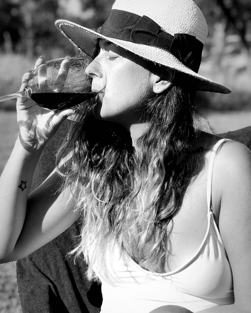 Um brinde ao fim de semana que está aí à porta! #alentejo #alentejolovers #montargil&hellip;