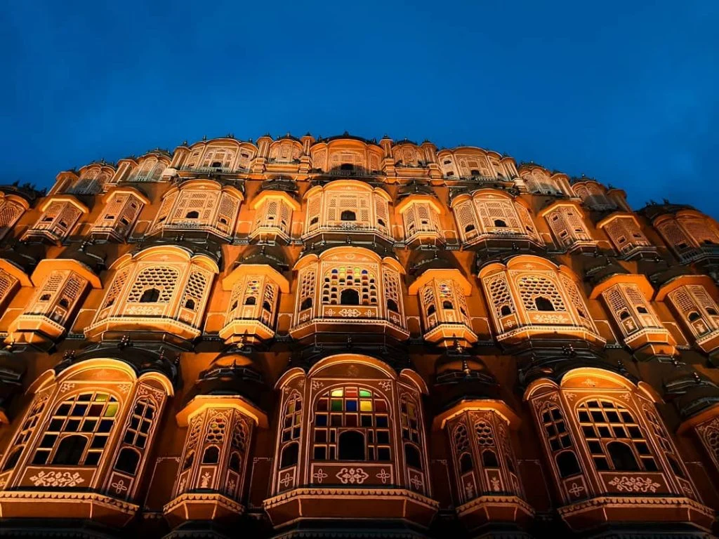 The famous Hawa Mahal. No further comment. . . #japsjourneys #traveloko #japitow #jaipur #incredibleindia&hellip;