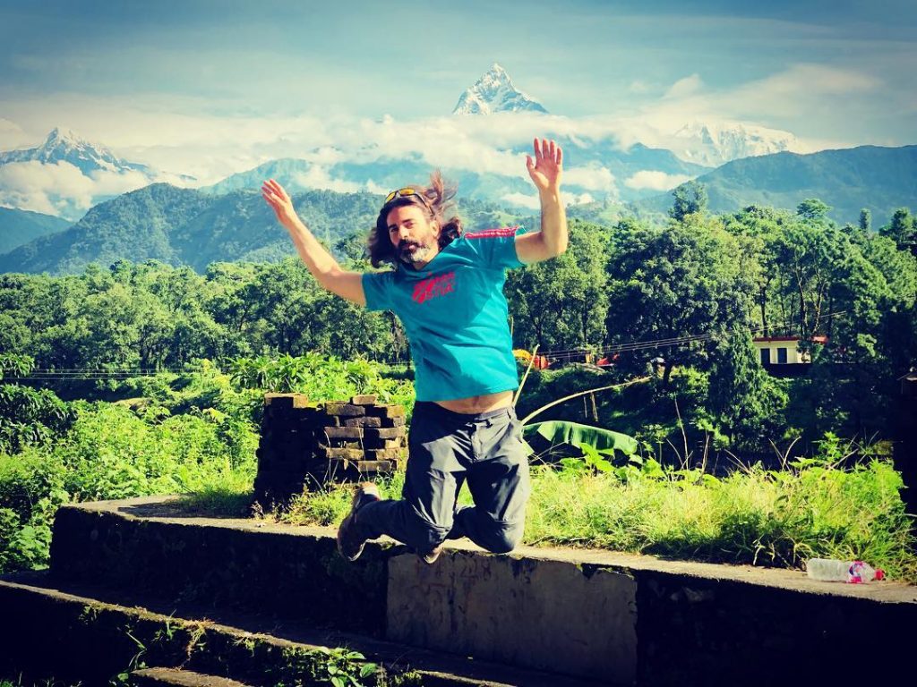 Faccio un salto tra gli e #annapurna #nepal #anm #jump #instatravel #travelgram #tourism #travelblogger&hellip;