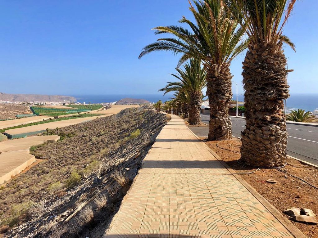 • JBo’s View___________________________________________________ • #love #verano #sunshine #beauty #priceless #iger #views #canaryislands #adeje #Tenerife…