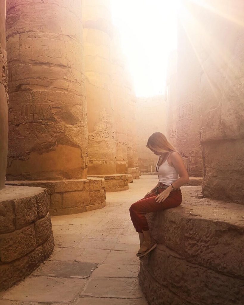 KARNAK TEMPLE, EGYPT ???????? El templo de Karnak alberga la sala hipóstila más grande…