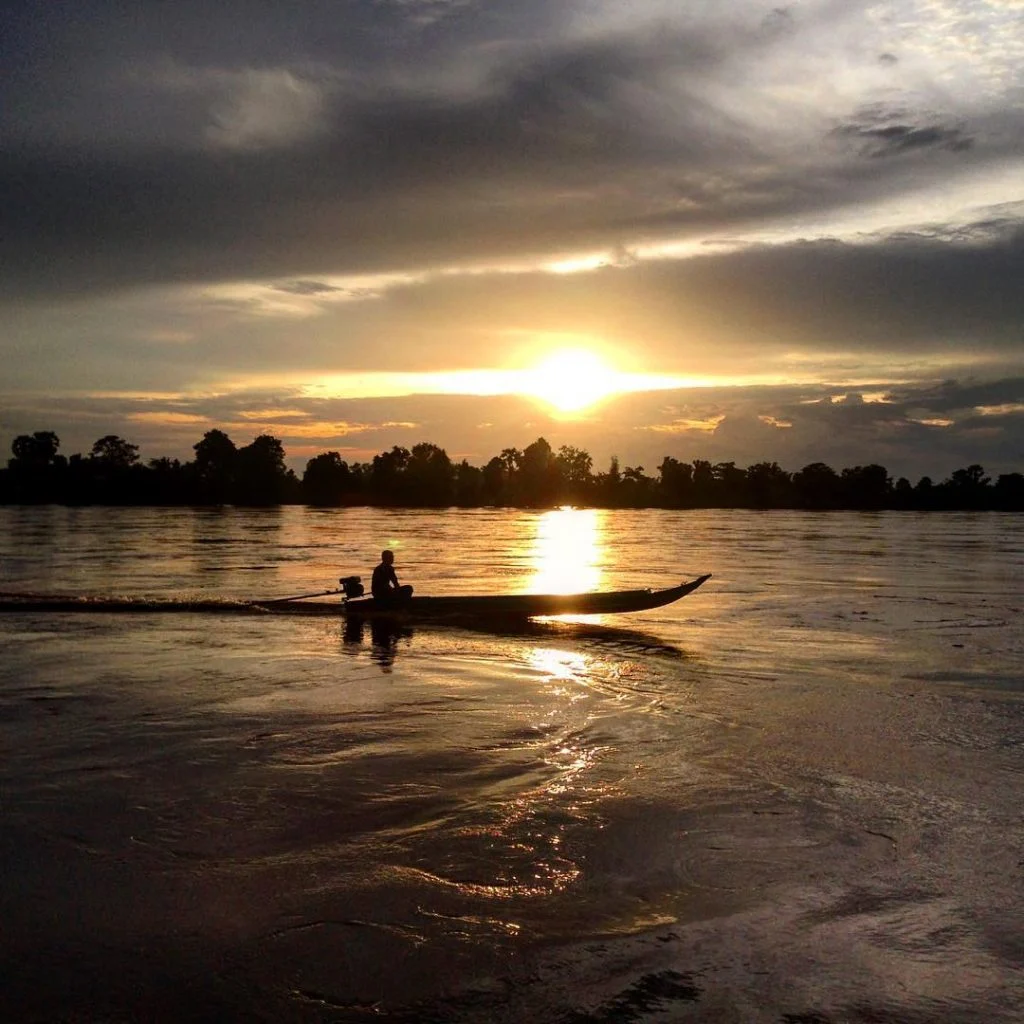 Life on the Mekong. . . . #laos #laos???????? #laostyle #travellaos #dondet #donkhon #4000islands&hellip;