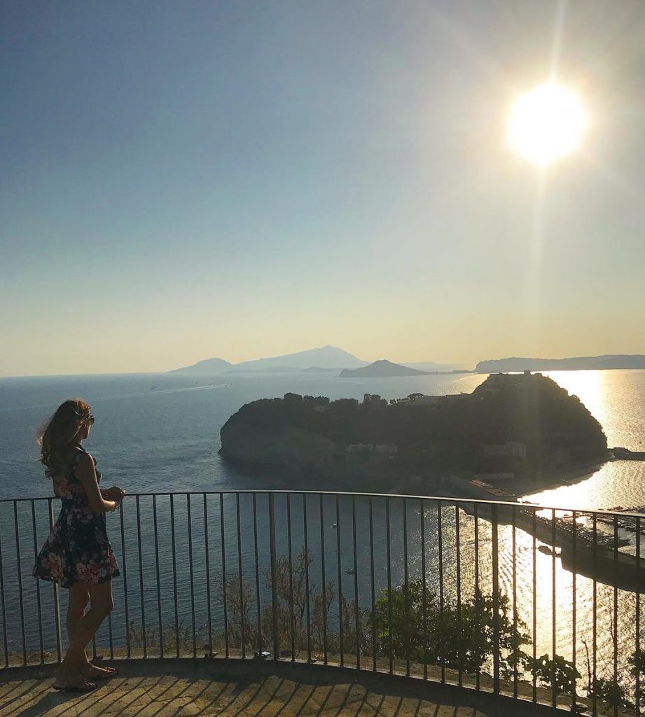 #loves_campania #vivocampania #ig_campania #loves_united_campania #verso_sud #everyday_click #sud_super_pics #ig_italy #loves_united_italia #bestcampaniapics #bestitaliapics #amepiaceilsud #ita_super_pics #visititalia…