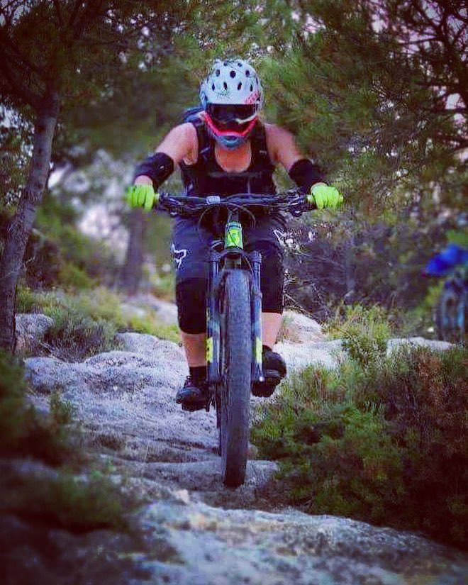 @ikuretse in action!! ‍️ #BIKEGIRL #RIDELIKEAGIRL #BIKEGIRLS #GIRLSONBIKES #VENUSBIKES #BIKEPORN #CYCLINGPHOTO #CYCLINGPHOTOGRAPHY #CYCLINGSELFIE #CYCLINGSHOTS&hellip;