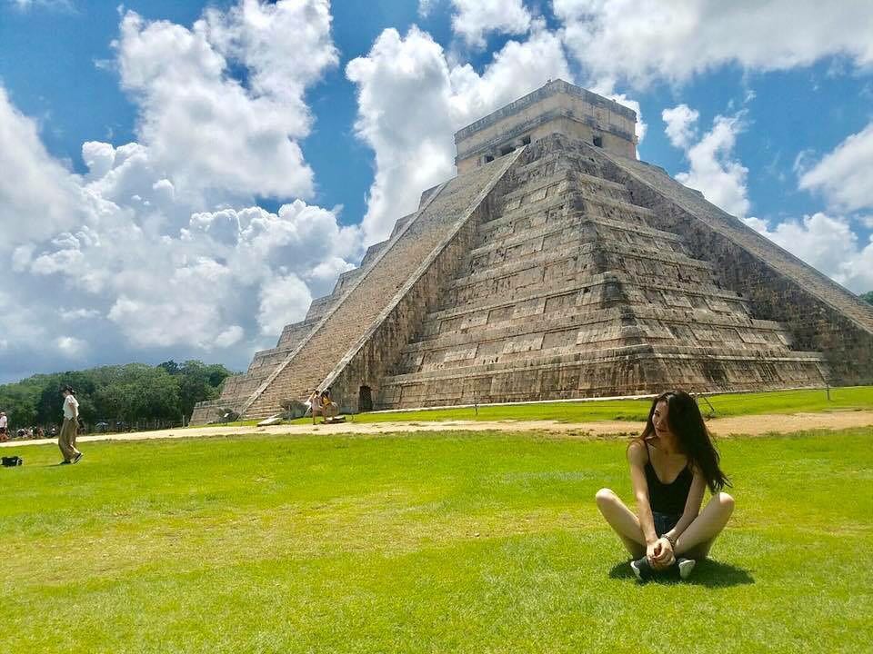 Chichen-Itza . . . #chichenitza #yucatan #mayanruins #worldheritage #mexico #girlstrip #imatabi #tabilabo #instatravel #travelgram…