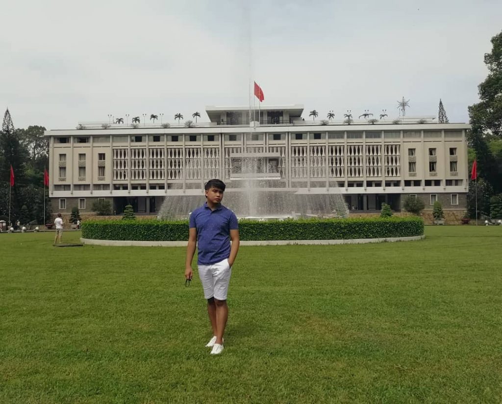 Vietnam is ️ . . #lifegoals #wanderfranz #wanderlust #travelgram #wheninVietnam???????? #solotravel #vietnamdiaries #travelblog #travelvietnam&hellip;