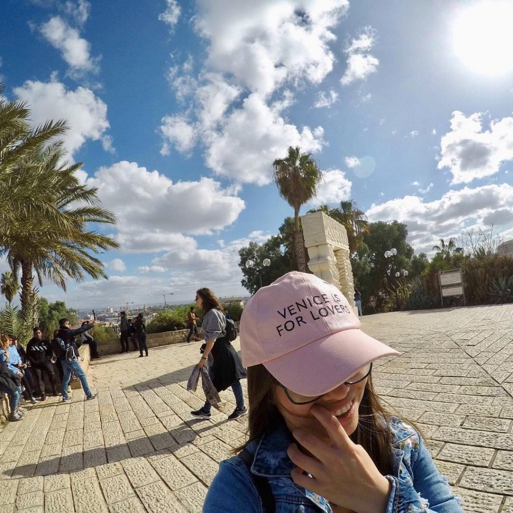 Blue dreams!! • • • • • • #traveler #israel #telaviv #me #blogger #fly&hellip;