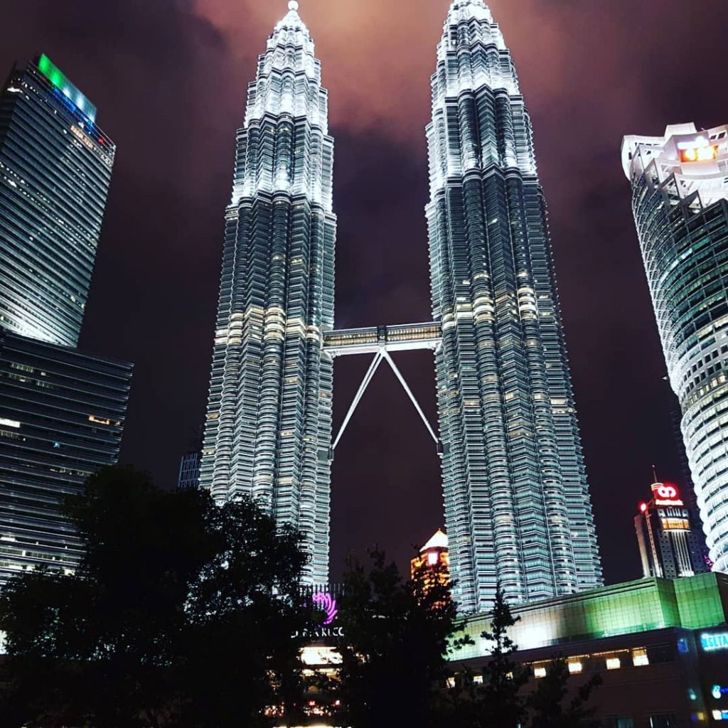 Première partie du voyage: Visite de la capitale Kuala Lumpur. Une ville très charmante,&hellip;