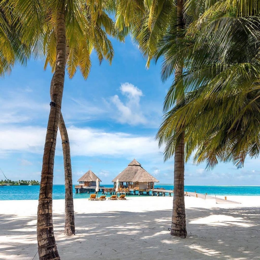 . . . . #wanderlust #travellifestyle #adventureseeker #goexplore #travelpreneur #travelmore #bloggersofinstagram #travelbloggers #adventurethatislife&hellip;