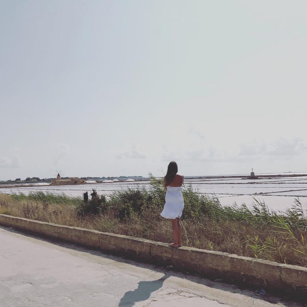 La via del sale • The way of salt • • • #vacancy #salinedellalaguna&hellip;