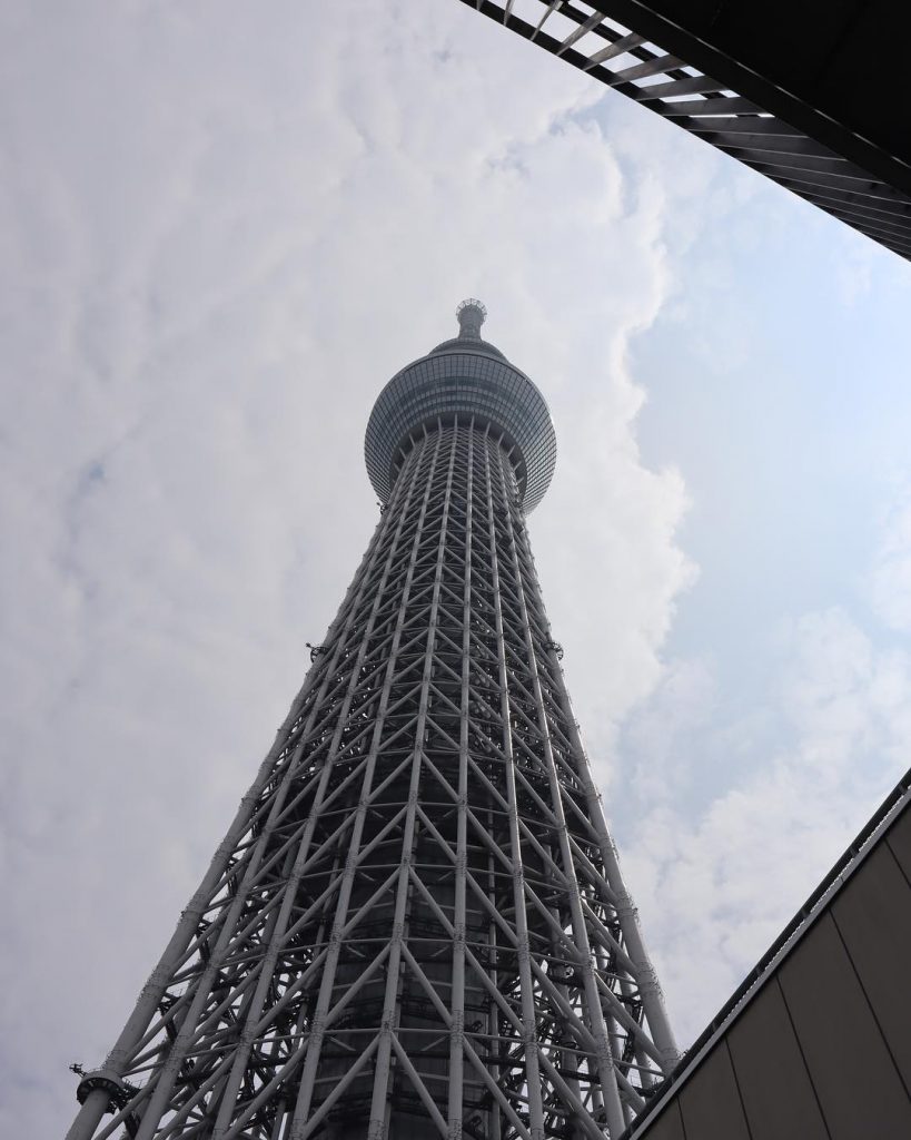 Looking up at the tallest structure in Japan. ???????? #tokyoskytree #travel #wanderlust #tokyo #japan&hellip;
