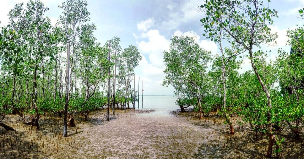 To be infatuated with this I love #bakonaturalpark #ebonyvacation #ebonylifestyle