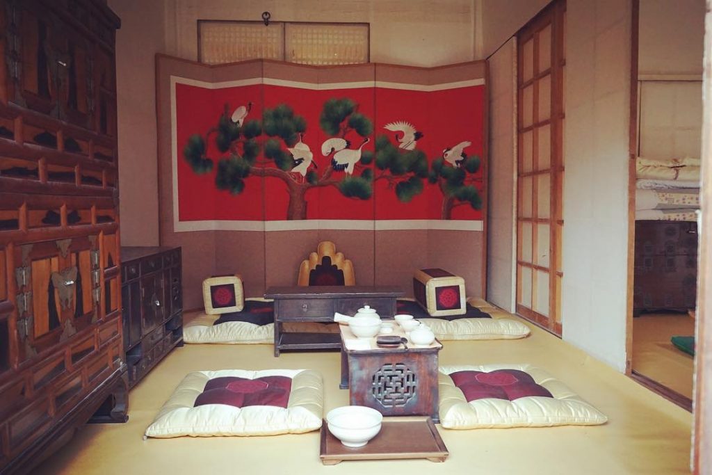 Minimalism in Seoul . . . . . #seoul #minimalism #decor #nomadlife #trip #travel&hellip;