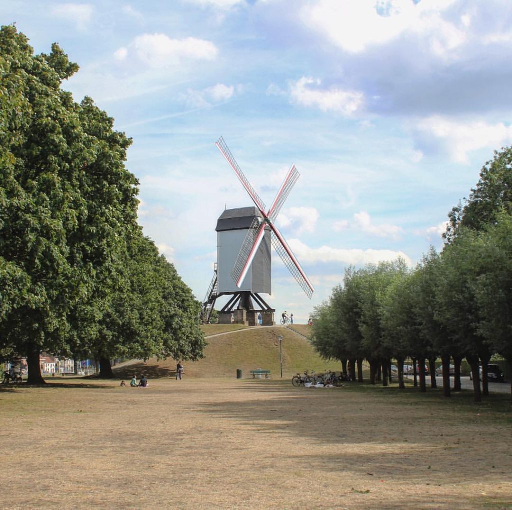 Sponsored by @gramnacom This is a Belgian Windmill which I found in Bruges. .&hellip;