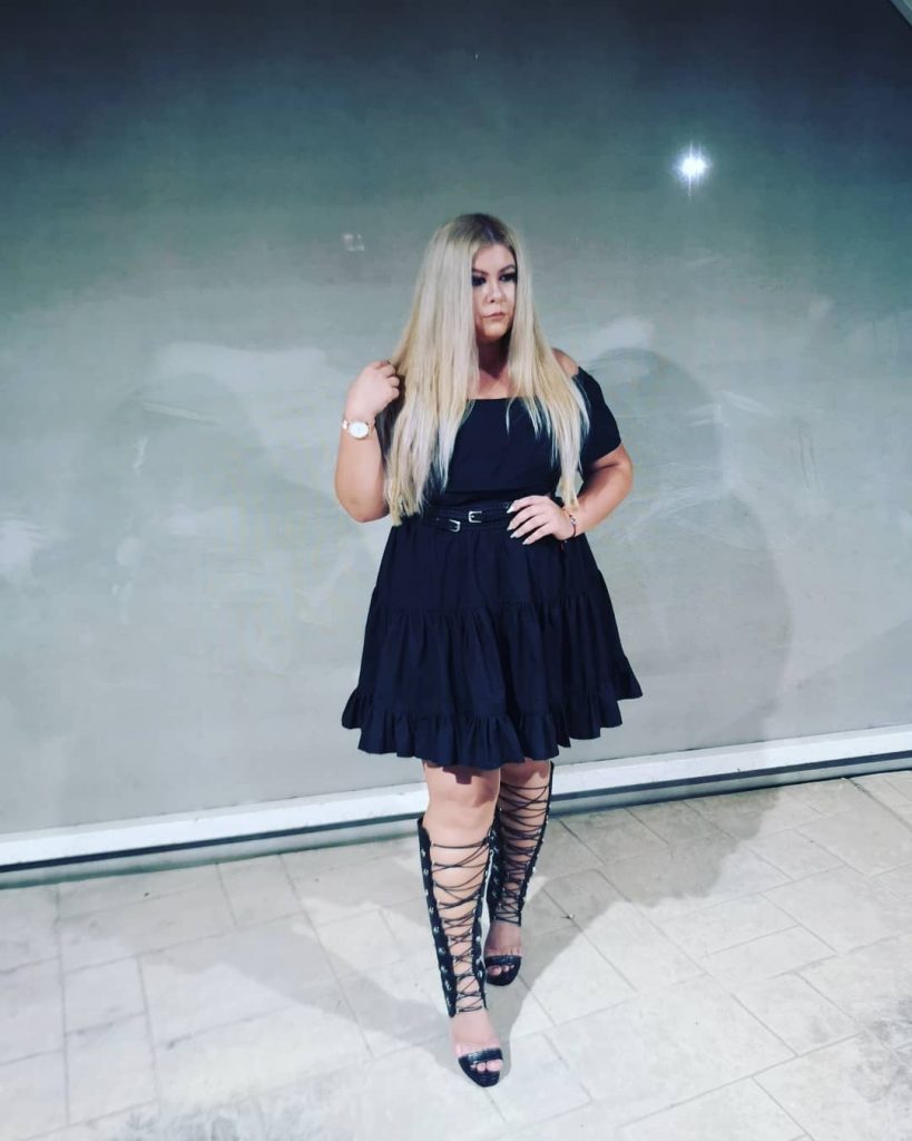 When the sun goes The nightlife begins . . . . . . #blacklady&hellip;