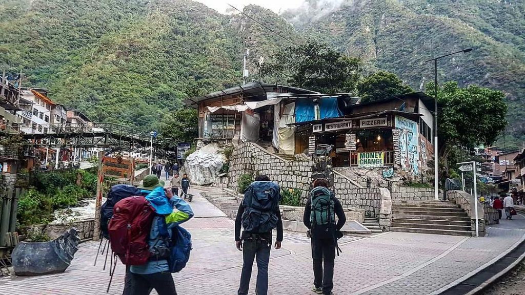 “Conocer hasta lo que no ” ????‍️ • • • #travel #peru #visitperu #machupicchu&hellip;