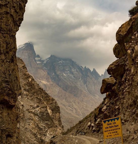A view from the Khab Kinnaur District, #landscapstyles #exklusiveshot #visualsofearth #beautifuldestinations #ilovetravel #amazing #hermanosviajeros&hellip;