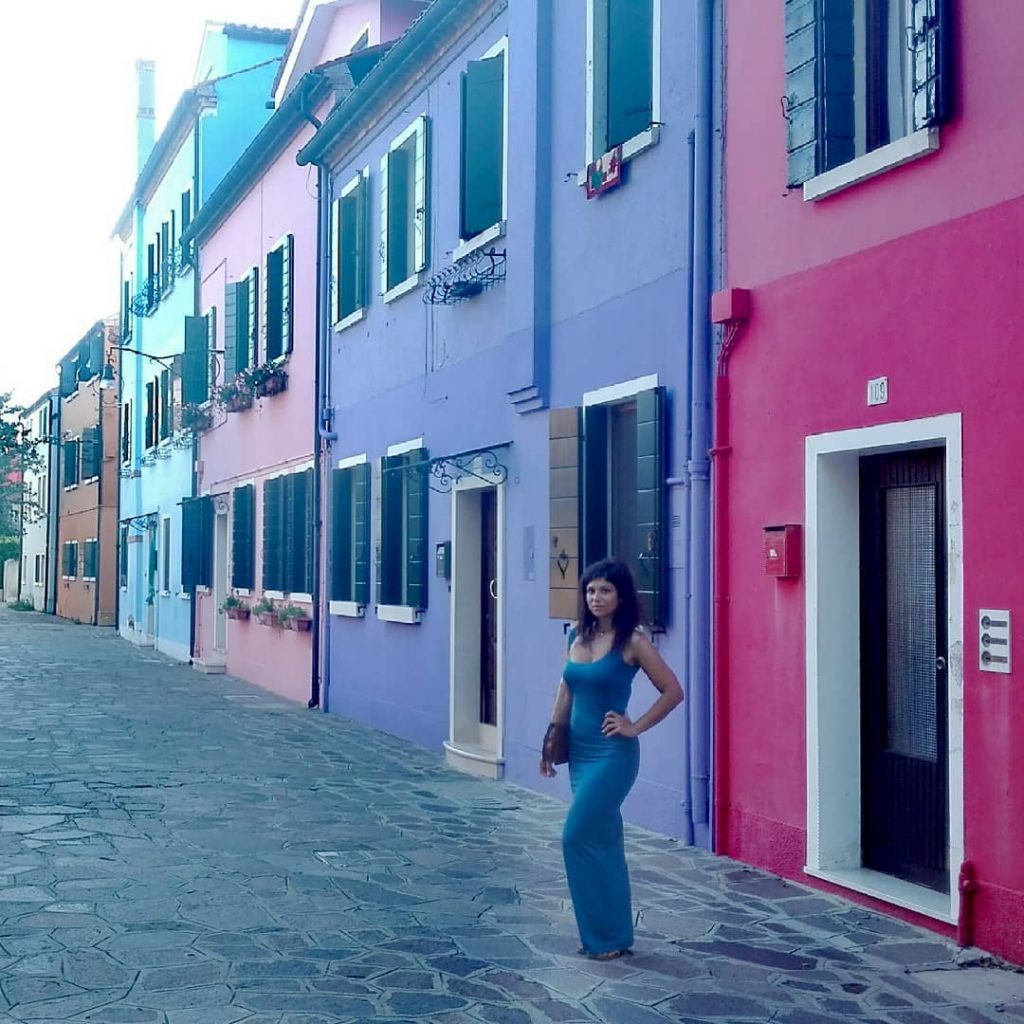 Non permettere a nessuno di togliere colore alla tua vita, nessuno è così importante!&hellip;