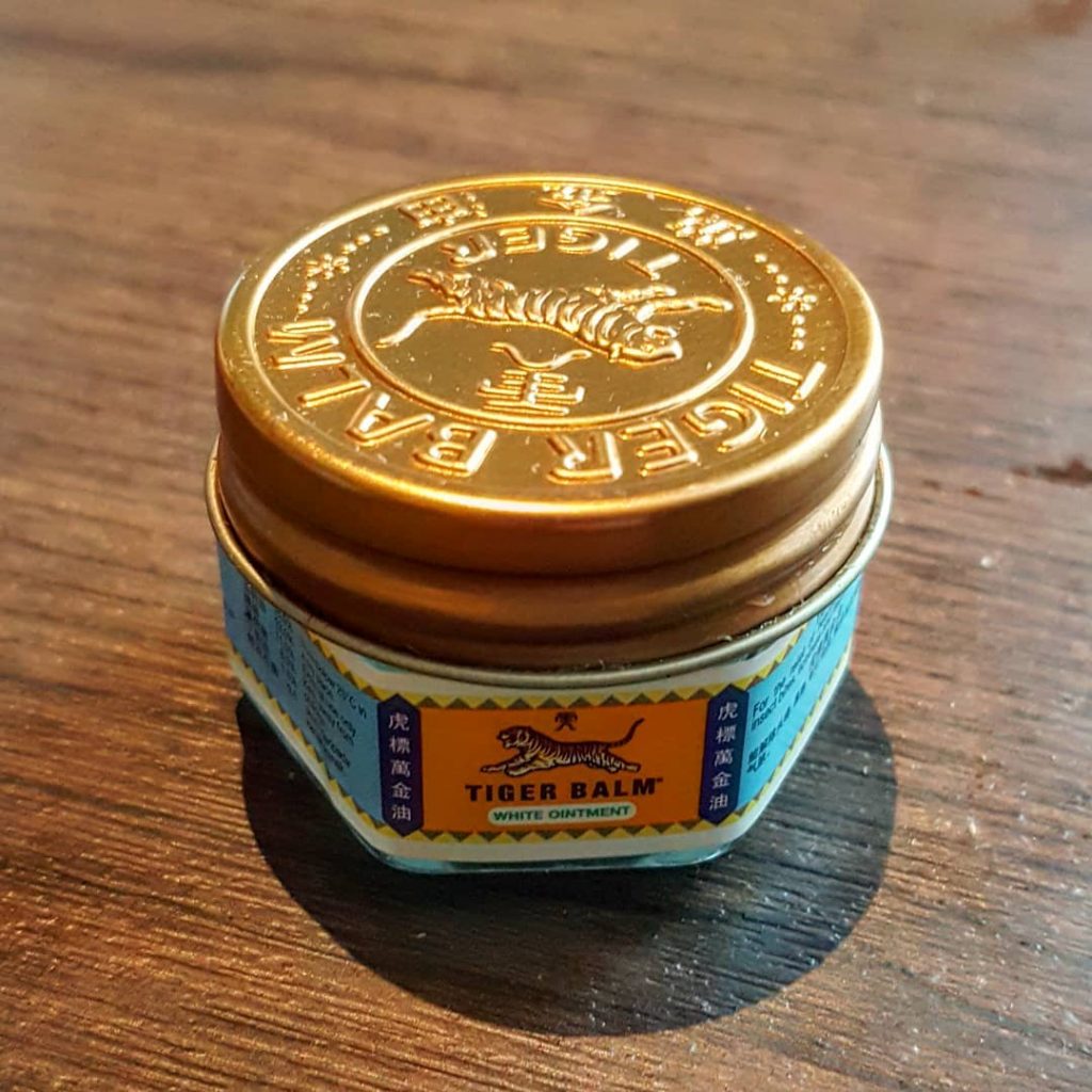 The most unforgetable Memories with you~ my Man .He apply this at my stomach&hellip;