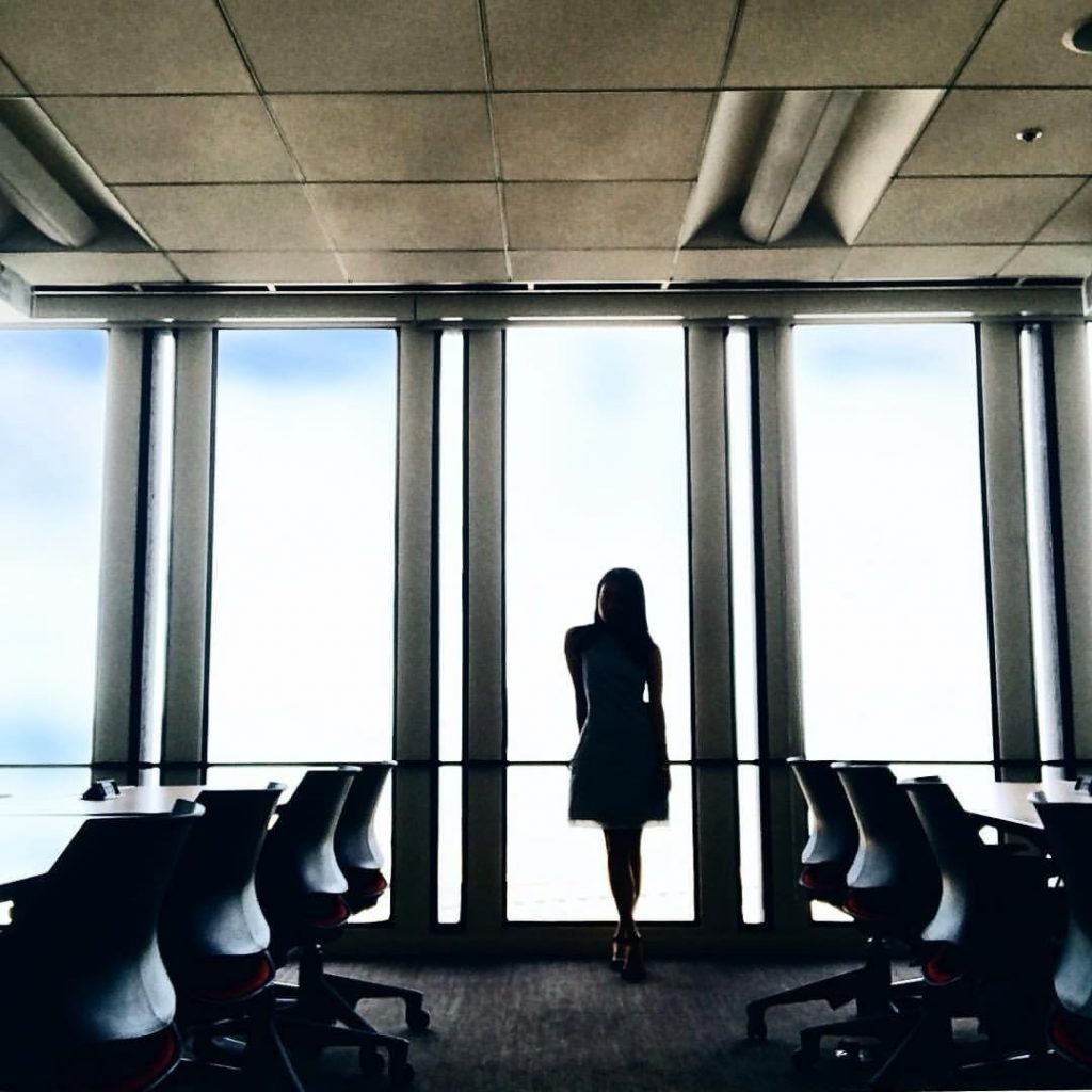 (REPOST) FOLLOW: @girlswithpixels FOLLOW: @girlswithpixels FOLLOW: @girlswithpixels . . . #sheisnotlost #dametraveller #darlingescape #girlmeetsglobe&hellip;