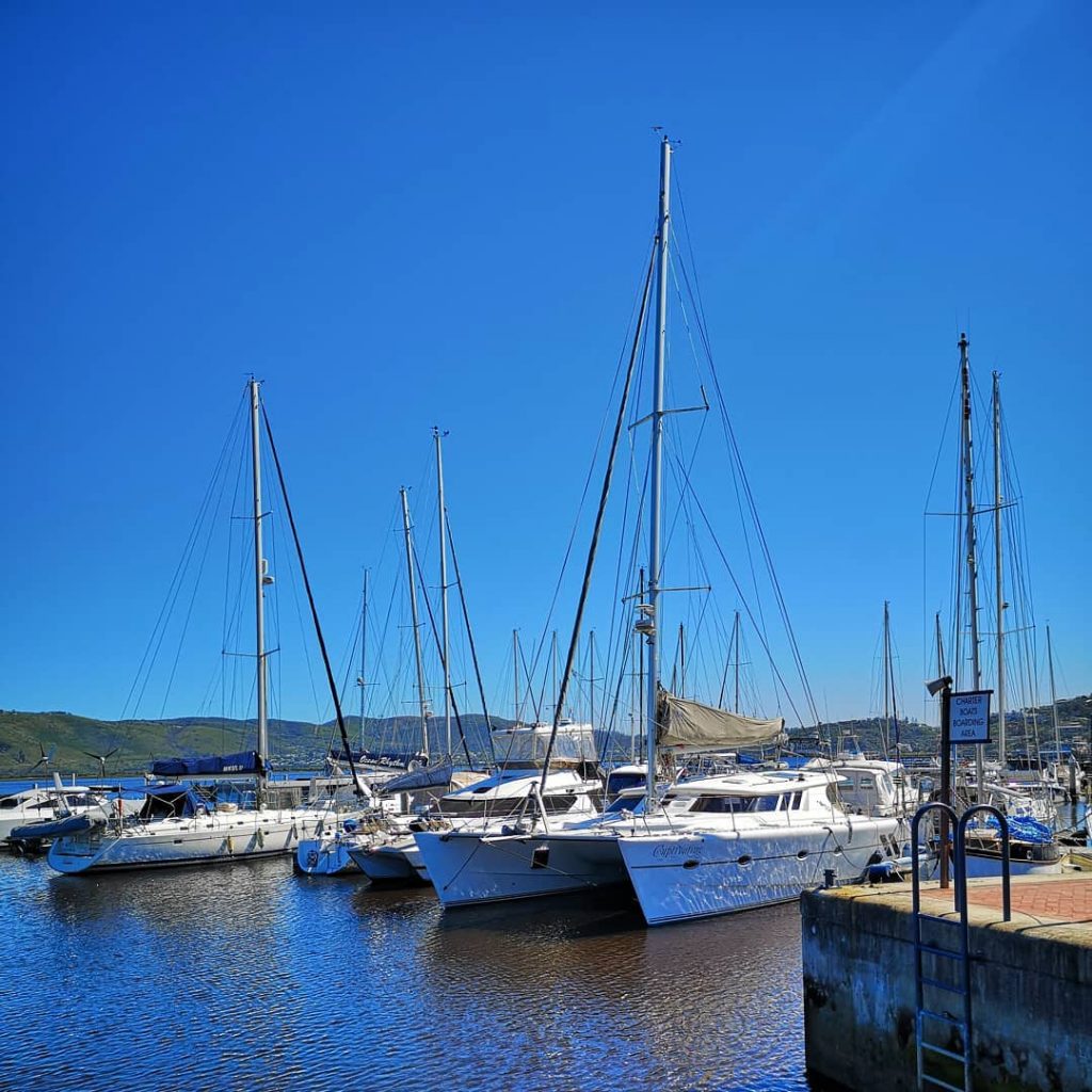 Who wants to sail the world? . . … #letsgo #sail #yacht #yachtlife #knysna&hellip;