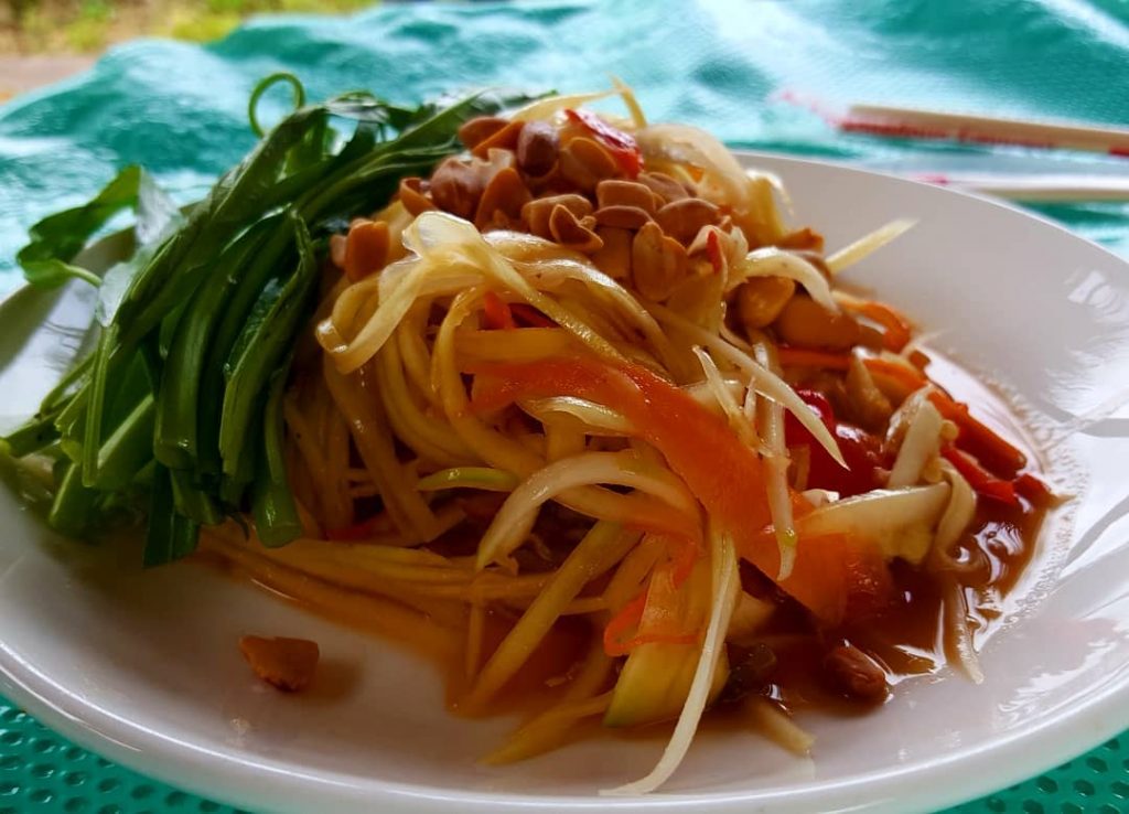 #papayasalad #laos #laosstyle #healthyfood #foodblogger #food #lovefood #delicious #yummy #blogger #travelpic #foodphotography #photography #travel&hellip;