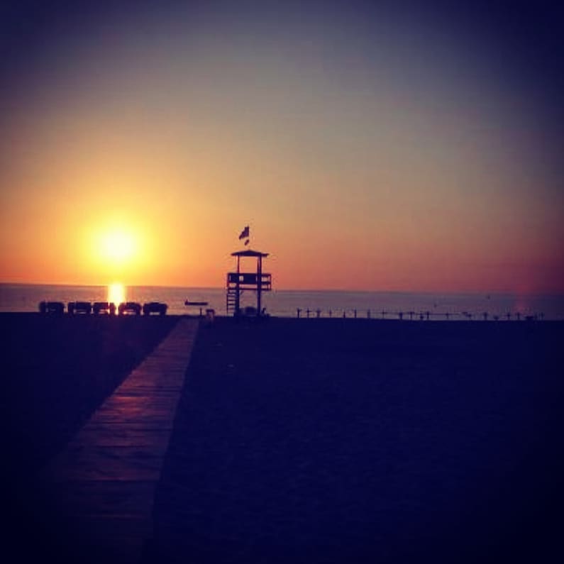 Sunrise . . . #sunrise #pugliagram #puglia_illife #bnesimppl #keepexploring #amazingworld #roundphot0 #instagrammersgallery #moodygrams #exploretheworld&hellip;