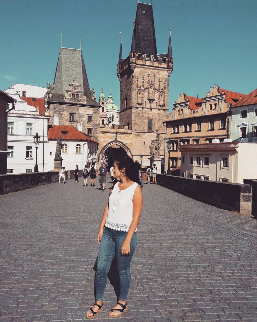 #travelblogger #travels #travelphotography #globetrotter #travellingthroughtheworld #travelbucketlist #traveladdict #travelholic #travelislife #europe_vacations #beautifuldestinations #traveller #femmetravel #travelrepost&hellip;