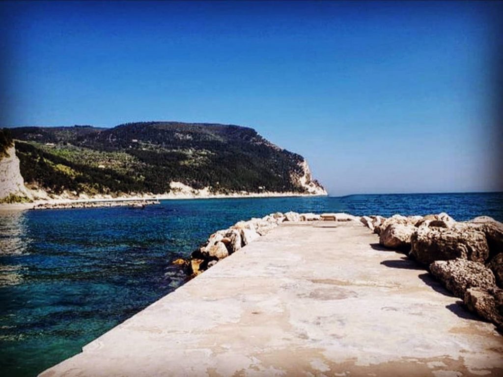 I can still hear the waves . . . #marche #ilovemarche #italia #travelchannel #travelanddestinations&hellip;