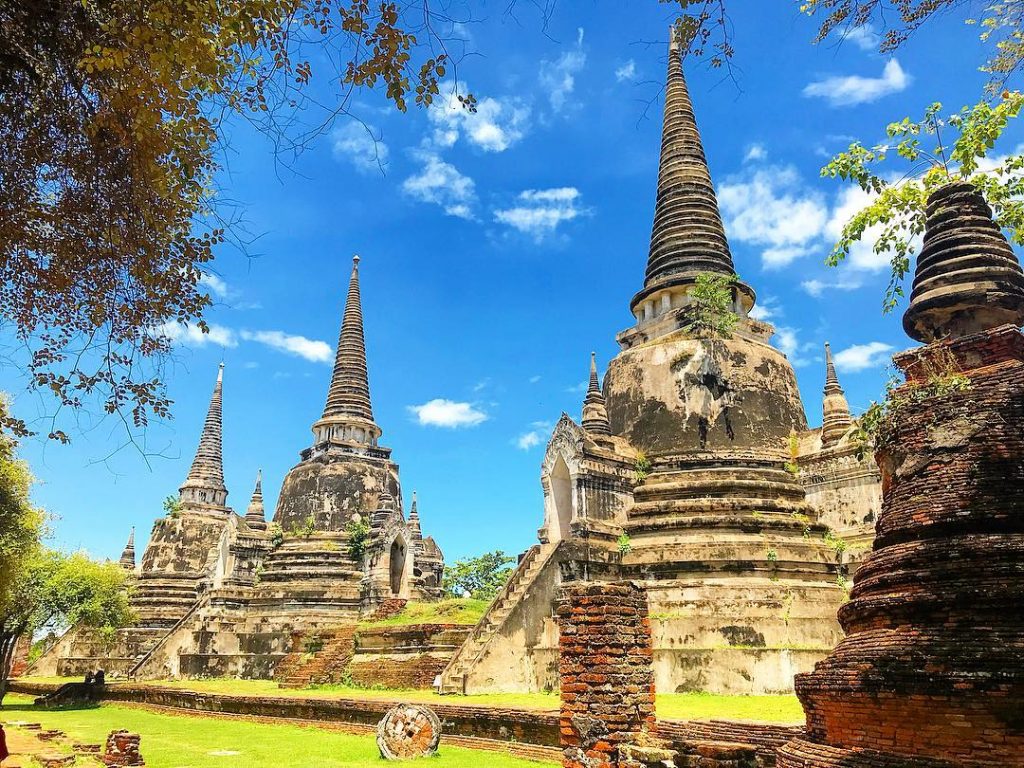 Sawadikap . . . . . #ayutthaya #bangkok #thailand #asia #natgeo #bnesimppl #webangkok #aov…