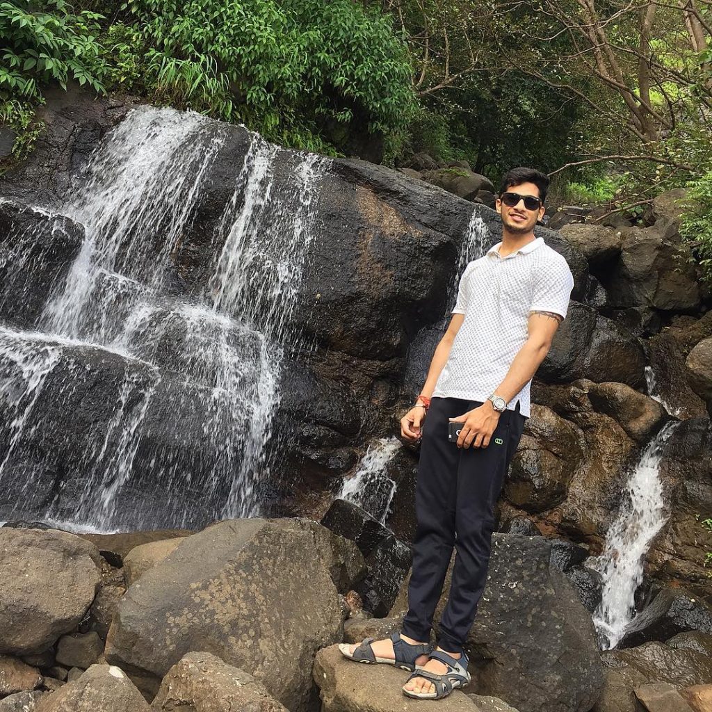 #nature #nautrelover #water #waterfall #travel #travellover #slowmotion #iphone #iphonography #shortrides #bnesimppl