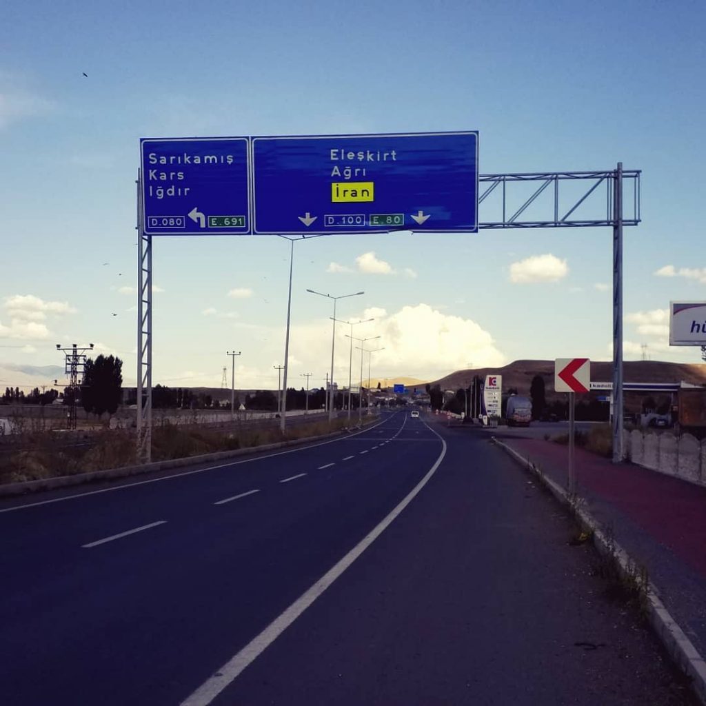 Iran, I’m . . . . . #aroundtheworld #adventurecycling #adventurebybike #biketravel #bicycletrip #bikepacking #bnesimppl&hellip;